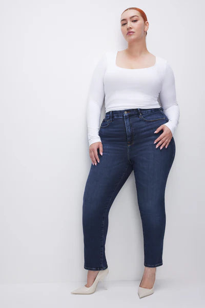 SOFT-TECH GOOD CLASSIC SLIM STRAIGHT JEANS